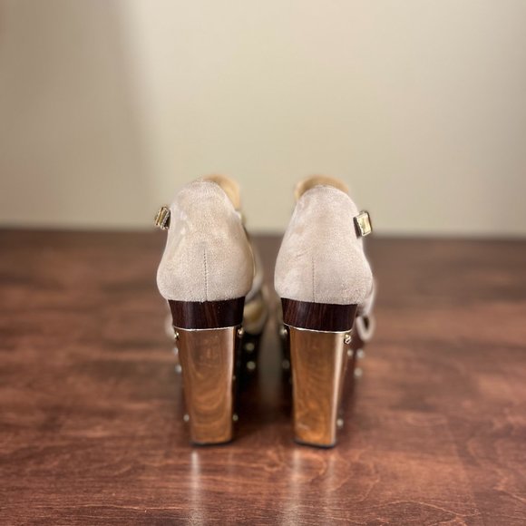 Gianni Bini Gold Wood Platform Wedge size 8.5 - Picture 3 of 12